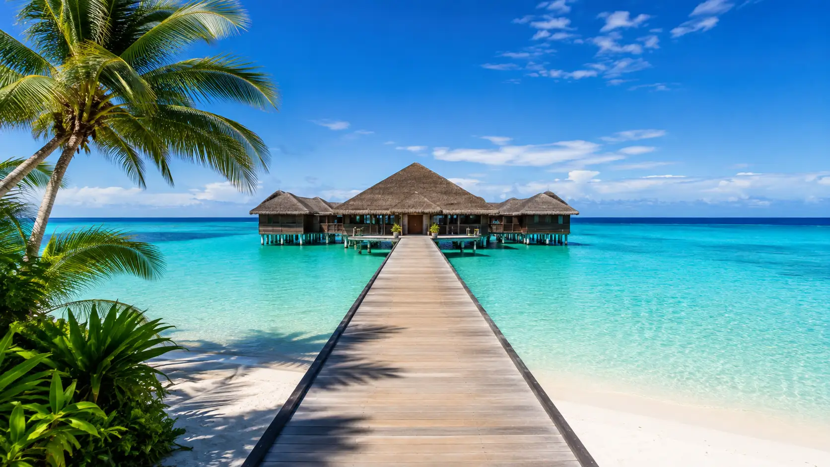CARAÏBES Cuba, la République dominicaine et la Jamaïque CARAÏBES